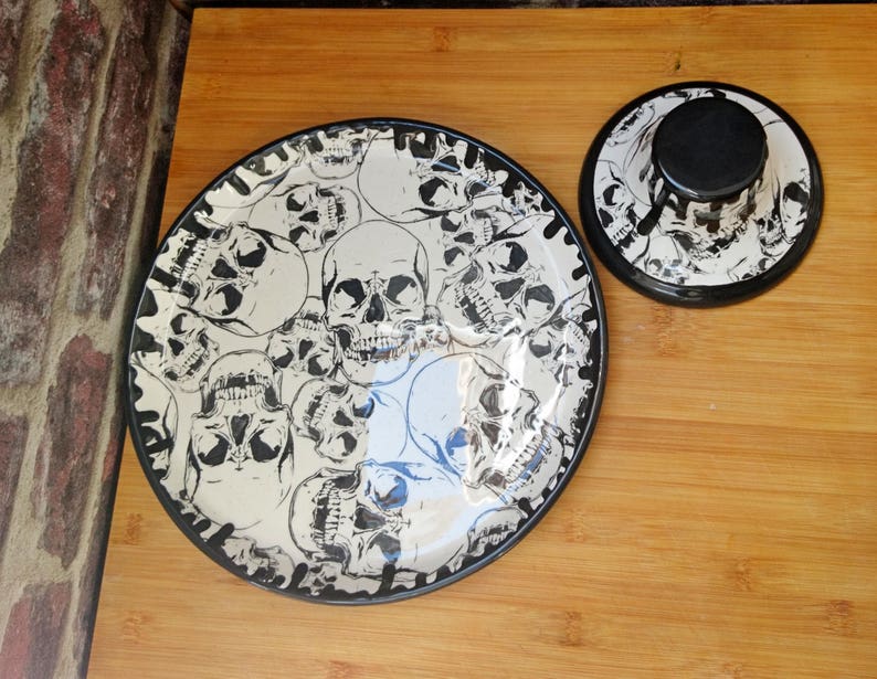 Skull cake stand Hand painted ceramic Pedestal Gothic gift Large plate Skulls base and plate Pizza platter weird and wonderful