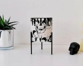 Skull Indoor Planter, Skulls Plant Stand, Ceramic Flower, Gothic Succulent Plants, Goth Cactus Stands, Weird Wonderful Ceramics, Black Gift