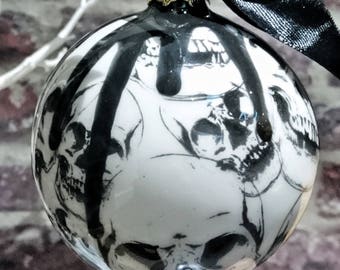 Christmas Baubles, Alternative Decoration, Gothic Skull, Xmas Bulb, Ceramic Tree Decor, Hand Painted, Weird and Wonderful, Goth Black Skulls