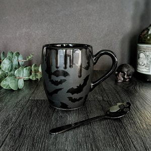 Gothic Bat Mug, Large Mugs, Matte Black Bats, Tea Coffee Lover, Xmas Present Cup, Unique Gift Ceramic, Macabre Death Dark, Barrell Mega Mug