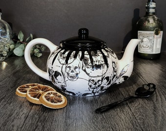Skull Teapot, Gloss Tea Pot, Black White Gloss Kettle, Gothic Gift, Unique Kitchen Present, Weird Wonderful, Goth Item, Hand Painted Ceramic