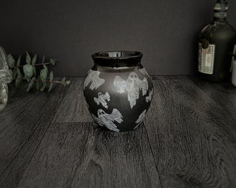 Ghost Brush Pot, Gothic Ghosts Vase, Matte Black, Goth Flowers, Macabre Alternative Flower, Emo Small Vases, Black Decorative Ceramic