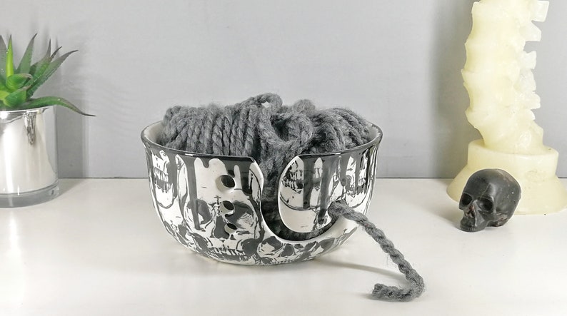 Skull Yarn Bowl, Macabre Wool Bowls, Gothic Knitting, Black White Goth, Crochet Skulls, Weird Wonderful, Alternative Sewing, Emo Punk Rock image 1