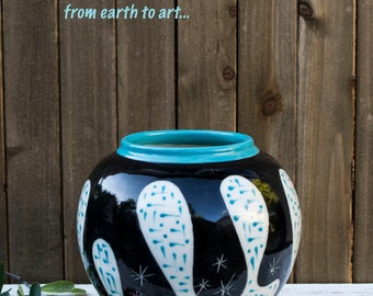 Handmade porcelain vase, hand painted vase, ceramic vase, home decor, flower decor