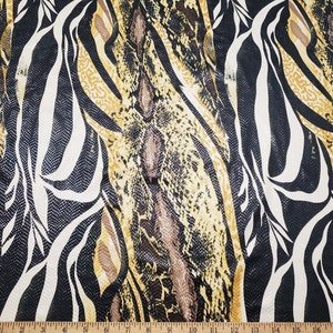 Tela Venezia ligera de poliéster y elastano con estampado animal de serpiente abstracto, cortada a medida, con lámina transparente