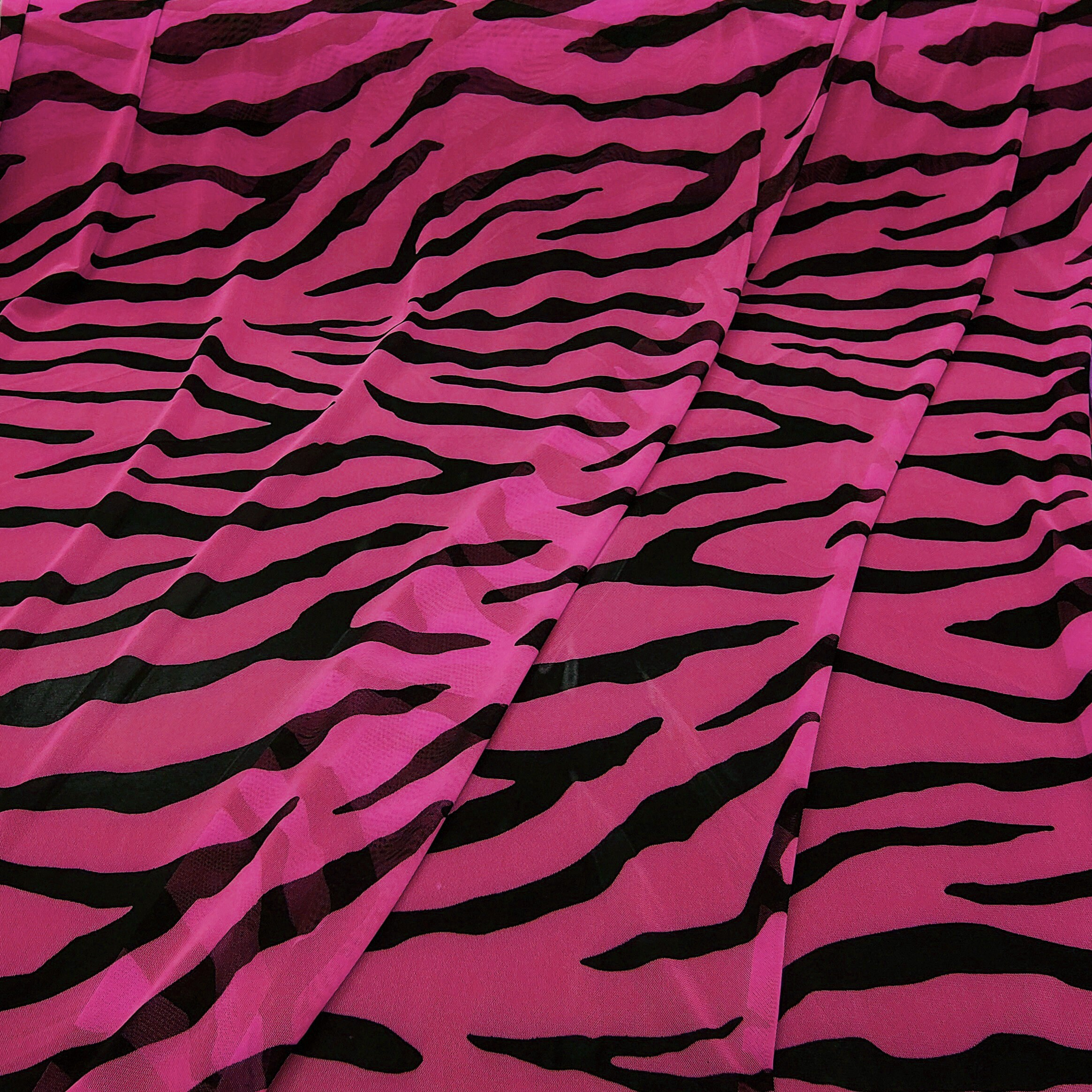 Pink zebra fabric - Etsy 日本