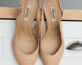 Slingback Leather Sandals, Handmade Beige Wedding Shoes for Women, Elegant Bridal Heels