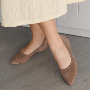 Niedliche Vintage Barfuß Ballerinas, handgefertigte Wildleder Brautschuhe, bequeme Alltagssandalen für Frauen, perfekte Geschenkkollektion