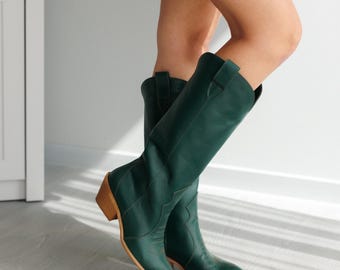 Botas de cowboy verdes, botinhas de couro - Botas femininas de cano alto exclusivas, feitas à mão, calçado feminino retrô vintage - Presente para ela