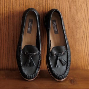 Moccasins Women, Handmade Leather Black Moccasins - Grounding Comfort Shoes for Mom&#39;s Summer Birthday Gift