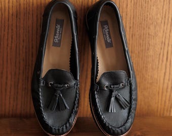 Moccasins Women, Handmade Leather Black Moccasins - Grounding Comfort Shoes for Mom's Summer Birthday Gift