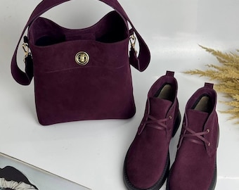 Stivaletti in pelle scamosciata beige fatti a mano da designer, stivaletti da deserto da donna, comodi stivali bassi da mezza stagione - regalo per lei, scarpe in pelle scamosciata da donna