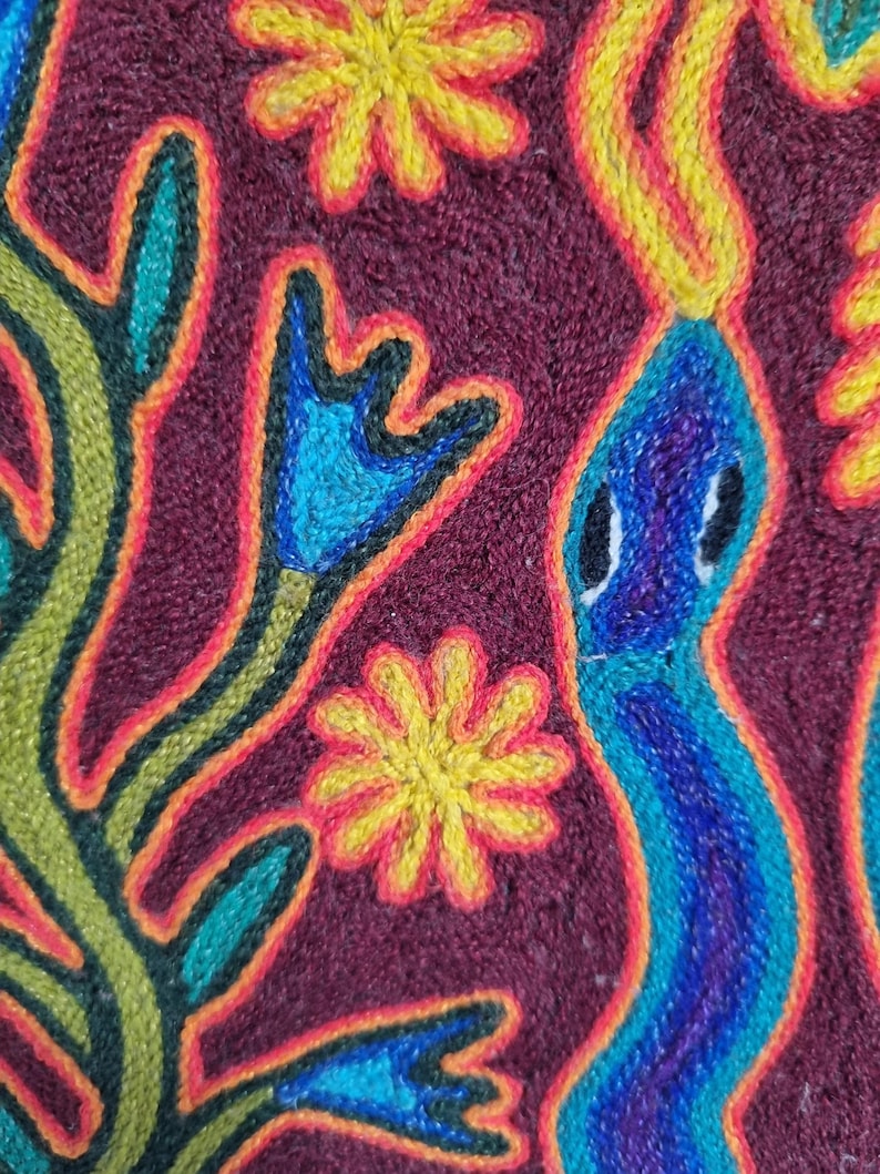 José Benítez Sánchez Pintura em Fio Huichol (1991) – Cosmologia do Cervo Peiote – Arte Indígena Wixárika 60 cm imagem 9