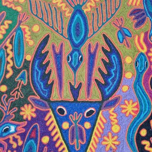 José Benítez Sánchez Pintura em Fio Huichol (1991) – Cosmologia do Cervo Peiote – Arte Indígena Wixárika 60 cm imagem 5