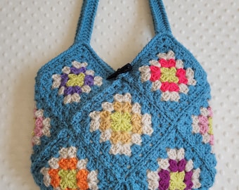Crochet Granny Square Bag: Lined Shoulder Bag with Pocket