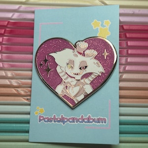 ハズビン ホテル - Vox & Valentino エナメル ピンバッジ - Etsy 日本