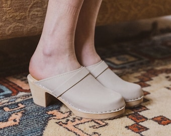 Swedish Clogs High Heel Classic Oatmeal Oiled Nubuck Leather by Lotta from Stockholm / Wooden / Handmade / Mules / lottafromstockholm