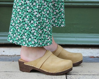 Swedish Clogs Sweden Elsa Classic in Sand Stain Resistant Nubuck by Lotta from Stockholm / Wooden Clogs / Mules / lottafromstockholm