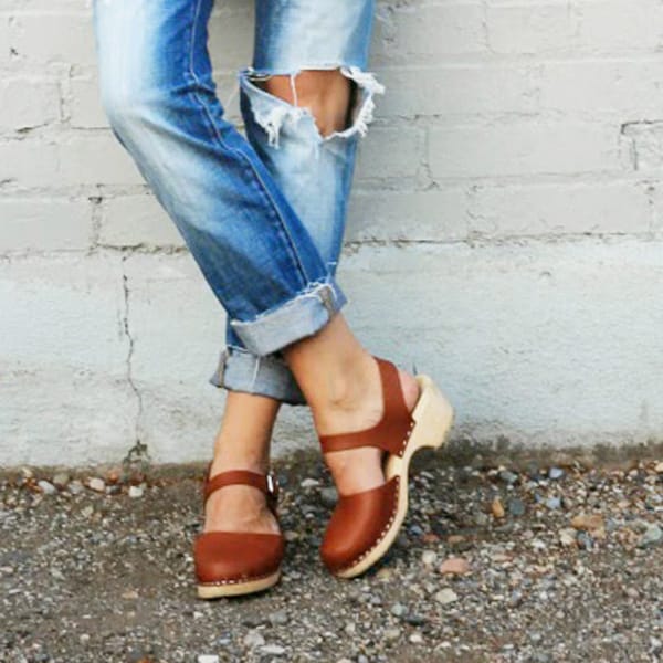 Swedish Clogs Low Wood Tan Leather by Lotta from Stockholm / Wooden Clogs / Sandals / Low Heel / Mary Jane Shoes / lottafromstockholm