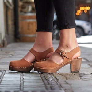 Schwedische Clogs Damen Highwood braun geöltes Nubukleder von Lotta aus Stockholm Skandinavische Holzschuhe Mary Jane Schuhe