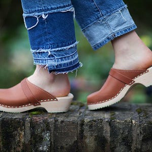 Womens Clogs Swedish Clog Sandals Classic Tan Leather by Lotta from Stockholm Wooden Clogs Women's mules handmade in Sweden