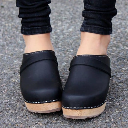 womens leather clogs and mules