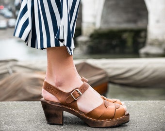 Swedish Clogs Peep Toe Brown Oiled Nubuck Leather by Lotta from Stockholm / Wooden Clogs / Sandals / High Heel / Sweden / lottafromstockholm