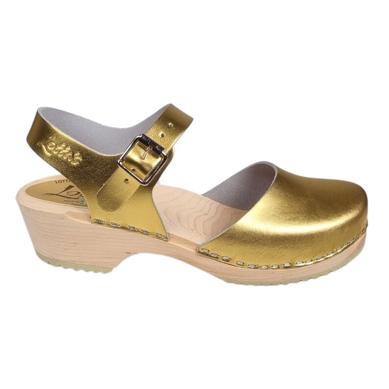 Swedish Clogs Low Wood Gold in PU Leather by Lotta from Stockholm / Wooden Clogs / Low Heel / Mary Jane Shoes / Made in Sweden image 6