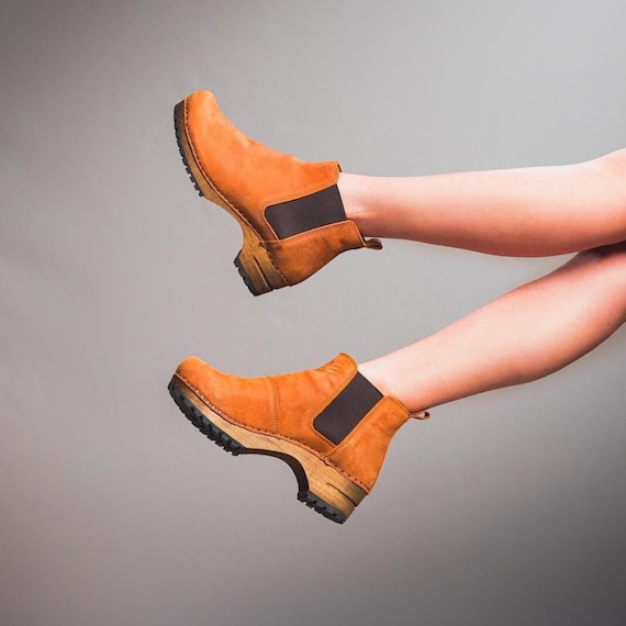 Brown winter ankle boots sales