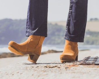 Lotta's Baska Womens Winter Boots / Clog Boots Camel Suede Boots by Lotta from Stockholm / Wooden Clogs / Womens High Heels