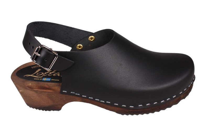 Slingback women's clogs black leather on brown wooden clogs base by Lotta from Stockholm