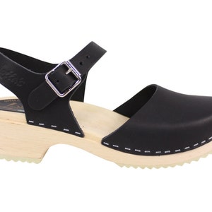 Swedish Clogs Low Wood Black Leather by Lotta from Stockholm / Wooden Clogs / Sandals / Low Heel / Mary Jane Shoes / lottafromstockholm image 6