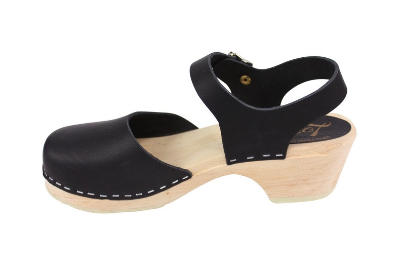 Swedish Clogs Low Wood Black Leather by Lotta from Stockholm / Wooden Clogs / Sandals / Low Heel / Mary Jane Shoes / lottafromstockholm image 5