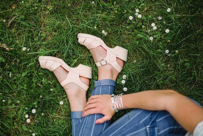 Womens Clogs Leather Sandals Low Heels. Peep Toe Clogs in Natural Leather by Lotta from Stockholm Wooden Clogs handmade in Sweden.