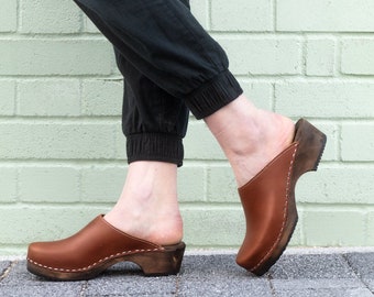 Swedish Clogs Classic Cinnamon Leather by Lotta from Stockholm / Wooden / Handmade / Mules / Low Heel / Sweden / lottafromstockholm
