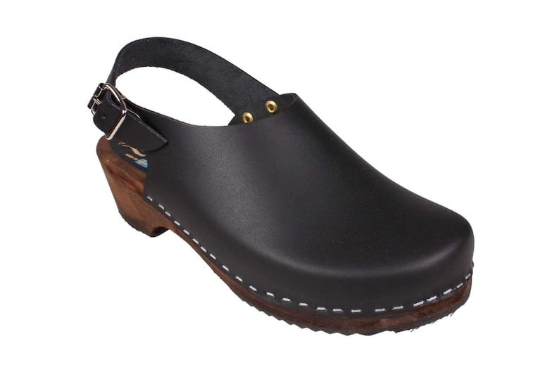 Slingback women's clogs black leather on brown wooden clogs base by Lotta from Stockholm