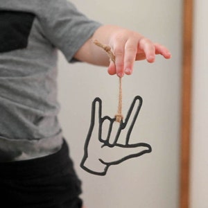 I Love You ASL Ornament image 4
