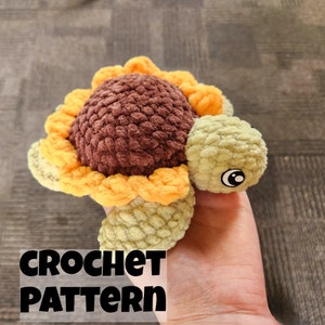 Mini Crochet sunflower turtle PATTERN, crochet turtle pattern, crochet sunflower pattern, heathersboutiqueus, crochet patterns, turtle lover