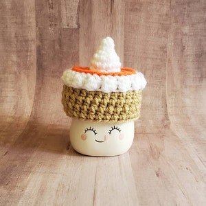 Pumpkin pie marshmallow mug hat, Thanksgiving marshmallow mug hat,  crochet marshmallow mug hat, fall marshmallow mug hat