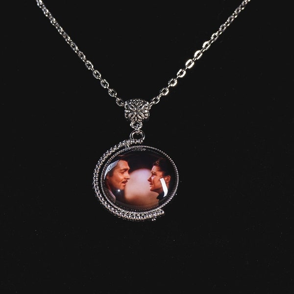 Rhett and Scarlett "Frankly my dear, I don't give a damn" quote double-sided/spinning image pendant necklace