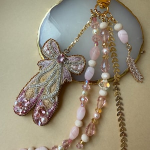 Ballet Shoes Brooch or Bag Charm – Hand Embroidered Pointe Shoes with Crystals and Pearls – Customizable Ballet Gift – Gold Chain Accent