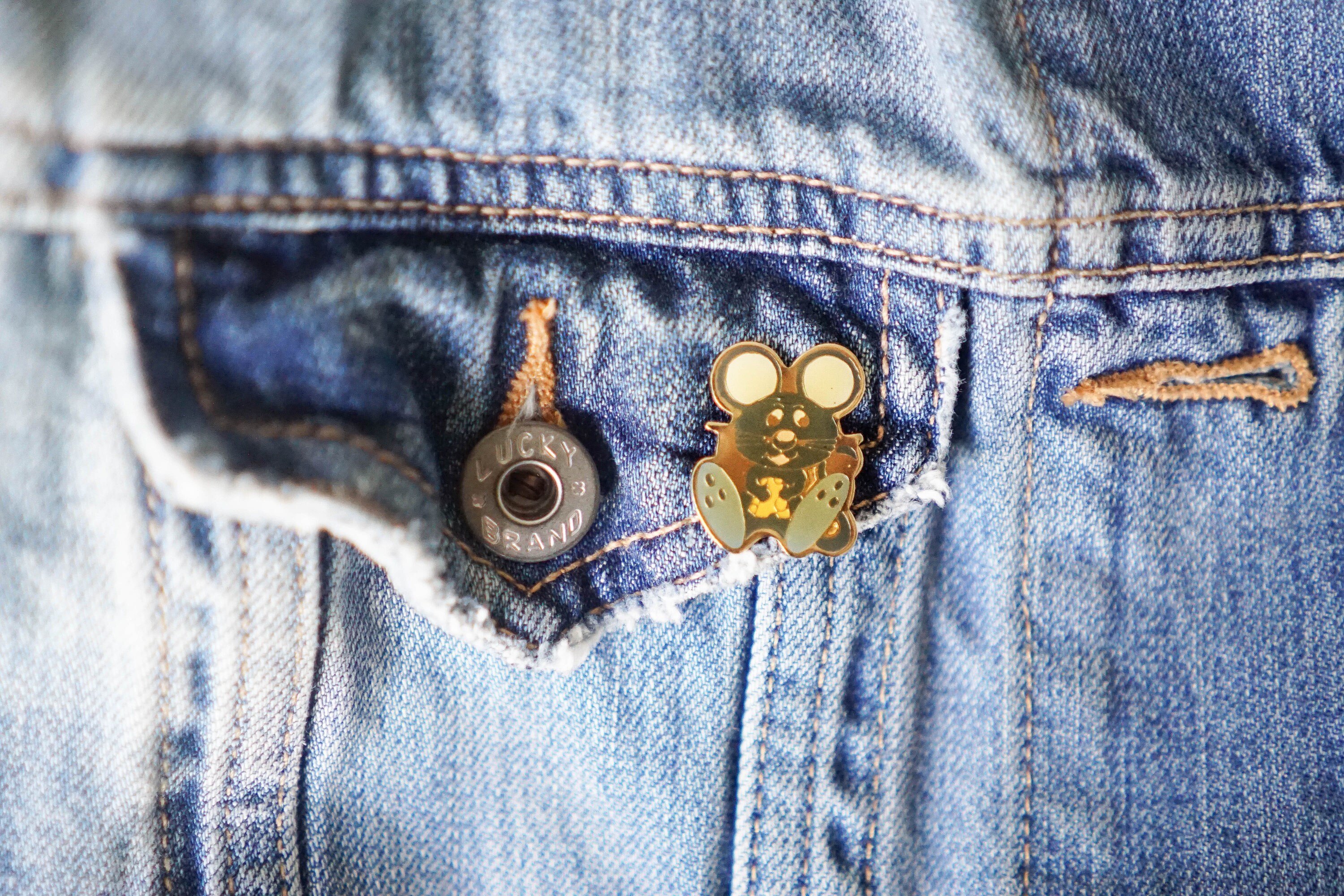 Vintage Enamel Pin / Vintage Mouse Pin / 70s Vintage Mouse Enamel Pin ...