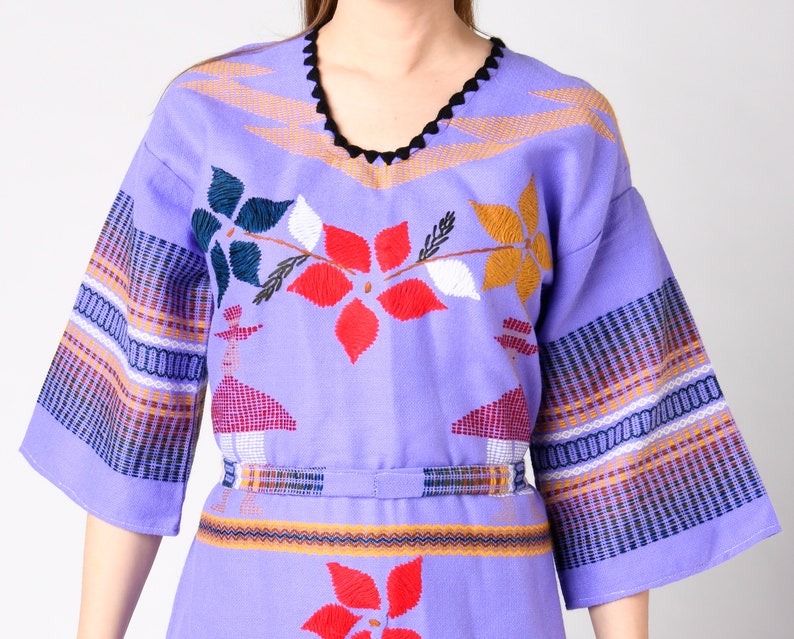 Lovely Embroidered Folk Dress Handmade Ecuador Vintage Textile Art Horizontal Lines Floral Flowers Small Med Large Tunic Caftan Tie Waist
