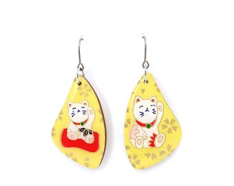 Yellow Manekineko cat earrings with titanium hook, Luckey cat, Japanese Chiyogami