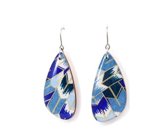 Blue arrow Japanese Chiyogami titanium earrings, Nickel free sensitive ears