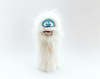 Bumble the Abominable Snowman Peg Doll, Abominable Snowman Art, Abominable Snowman Ornament, Bumble Snowman