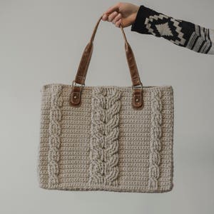 PDF Crochet Pattern for the Matilda Tote Crochet Cables Bag image 2