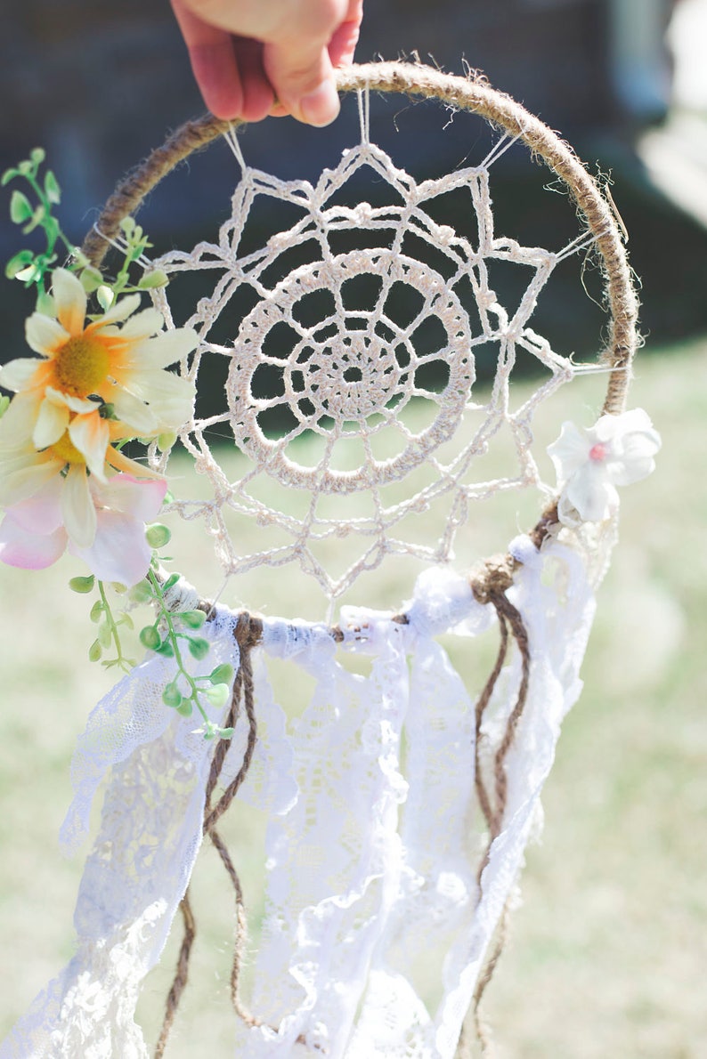 PDF Crochet Pattern Dreamy Dreamcatcher image 1