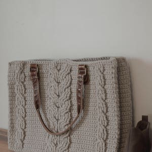 PDF Crochet Pattern for the Matilda Tote Crochet Cables Bag image 3