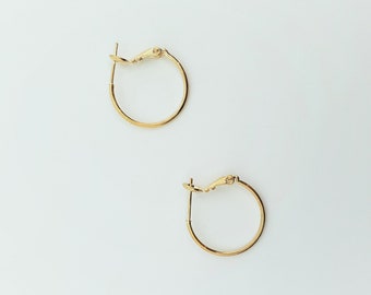Everyday Hoop Earring 2cm , Hoop Earring for everyday woman, Simple Hoop Earring